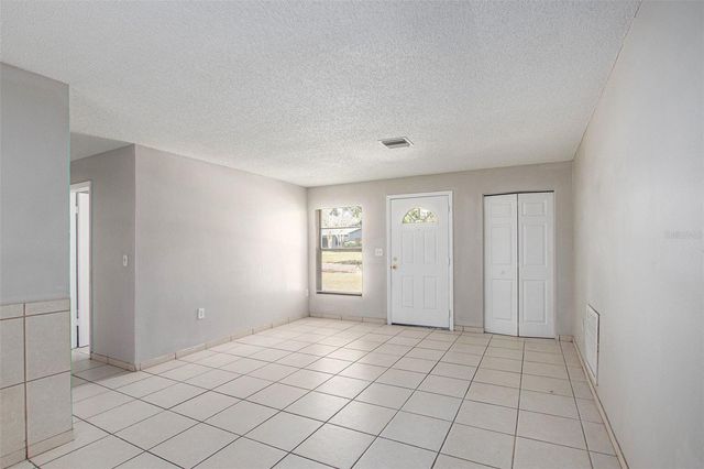 217 FAITHWAY DRIVE, Seffner, FL 33584