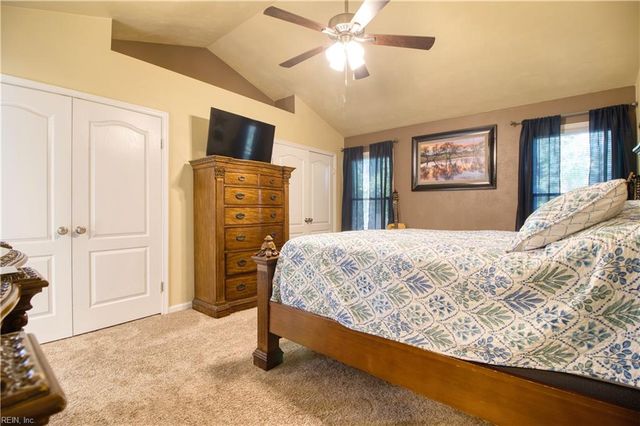 840 Hardwood DR, Chesapeake, VA 23320