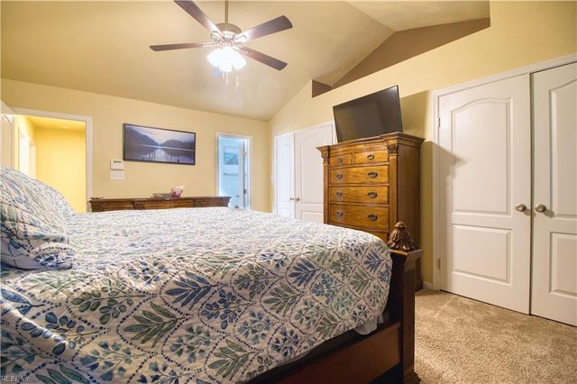 840 Hardwood DR, Chesapeake, VA 23320