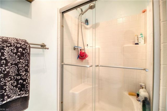 840 Hardwood DR, Chesapeake, VA 23320