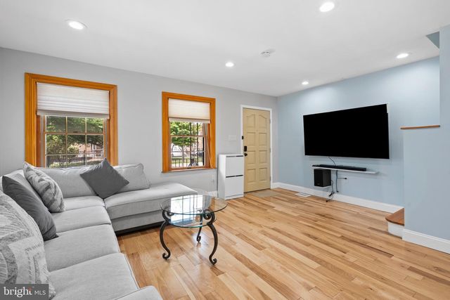 1218 MOLLBORE TER, Philadelphia, PA 19148