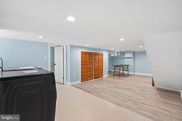 1218 MOLLBORE TER, Philadelphia, PA 19148