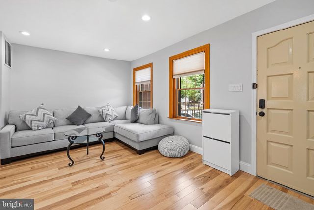 1218 MOLLBORE TER, Philadelphia, PA 19148