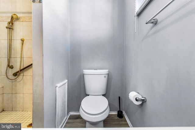 7951 QUEENS RD, Glen Burnie, MD 21061