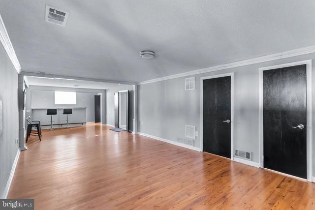 7951 QUEENS RD, Glen Burnie, MD 21061