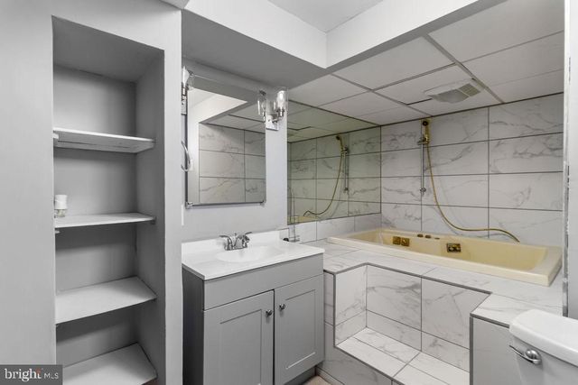 7951 QUEENS RD, Glen Burnie, MD 21061