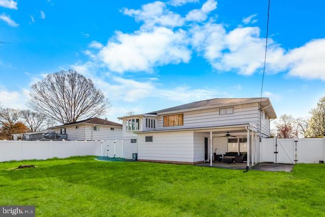 7951 QUEENS RD, Glen Burnie, MD 21061