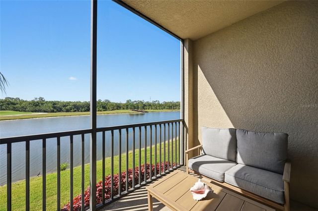 16904 VARDON TERRACE 205, Lakewood Ranch, FL 34211