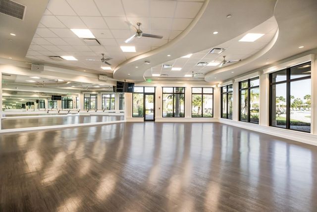 16904 VARDON TERRACE 205, Lakewood Ranch, FL 34211