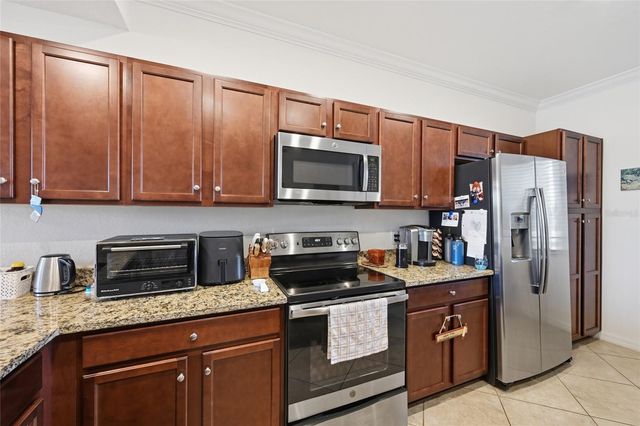16904 VARDON TERRACE 205, Lakewood Ranch, FL 34211
