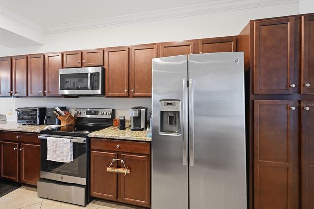 16904 VARDON TERRACE 205, Lakewood Ranch, FL 34211