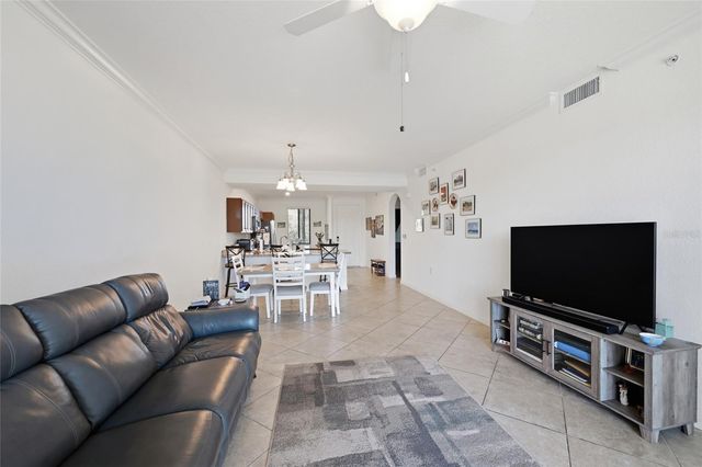 16904 VARDON TERRACE 205, Lakewood Ranch, FL 34211