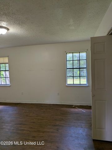 5365 Wynndyke Circle, Jackson, MS 39209