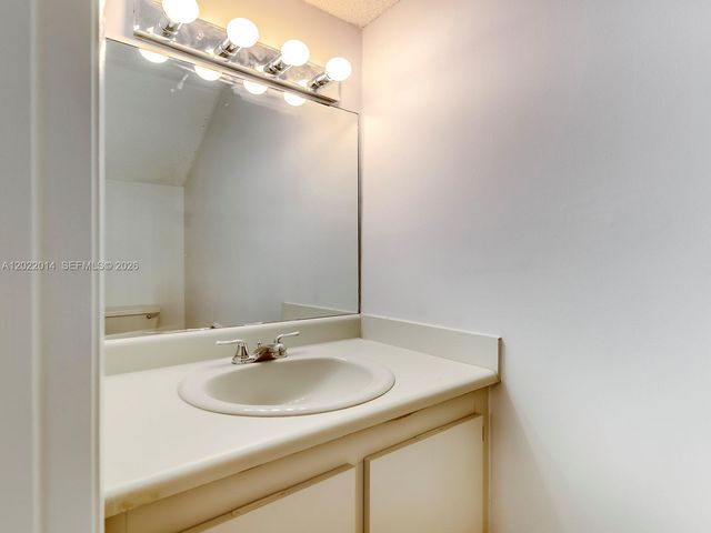 1351 NW 124th Ave 1351, Pembroke Pines, FL 33026