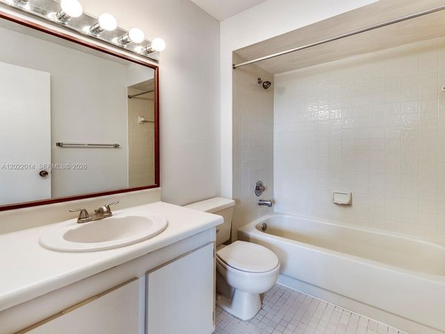 1351 NW 124th Ave 1351, Pembroke Pines, FL 33026