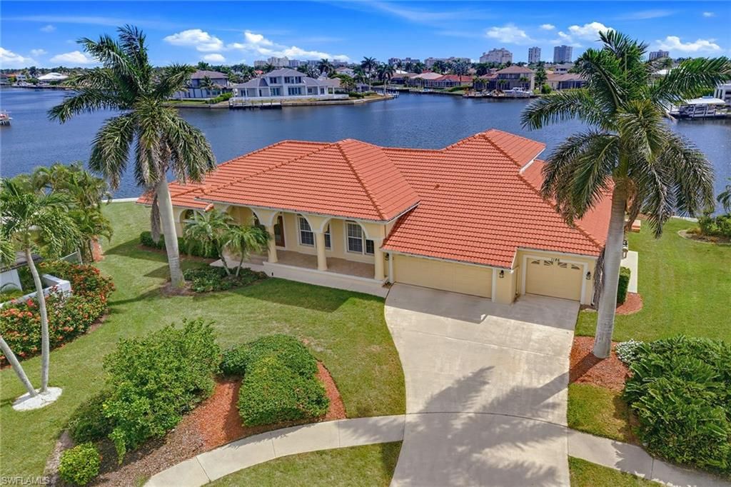 1186 Strawberry CT, MARCO ISLAND, FL 34145 — exterior