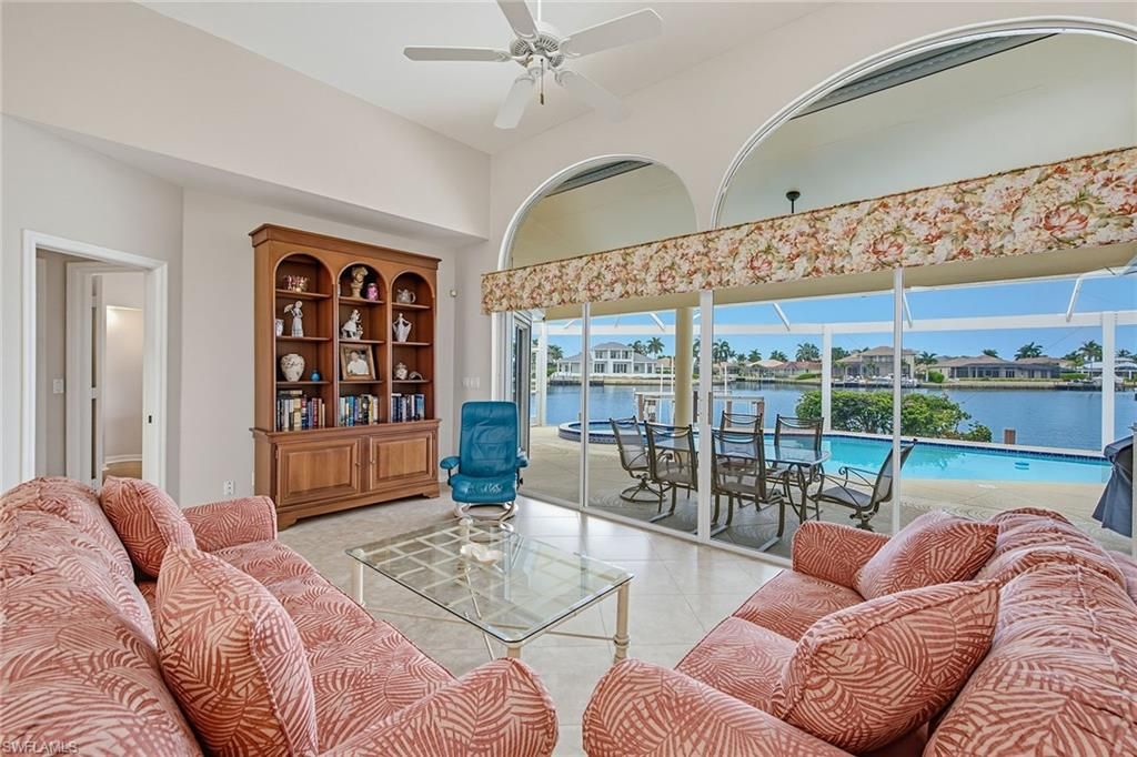 1186 Strawberry CT, MARCO ISLAND, FL 34145 — photo 4