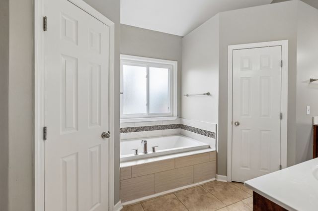 1013 The Long Run, Columbia, TN 38401