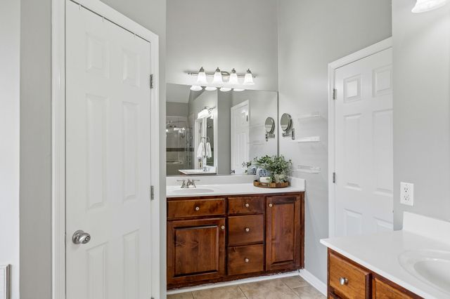 1013 The Long Run, Columbia, TN 38401