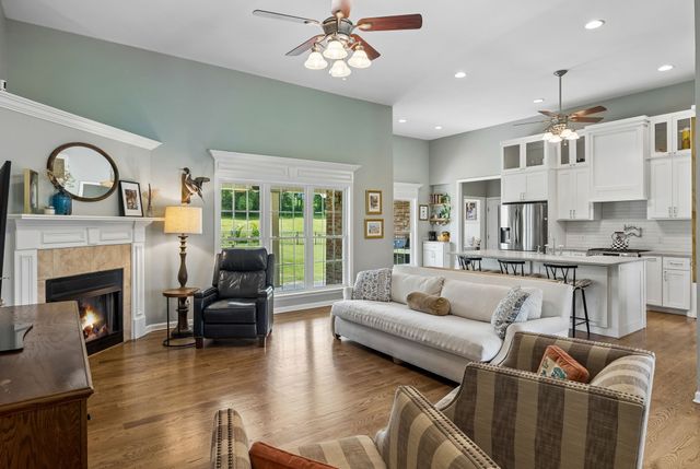 1013 The Long Run, Columbia, TN 38401