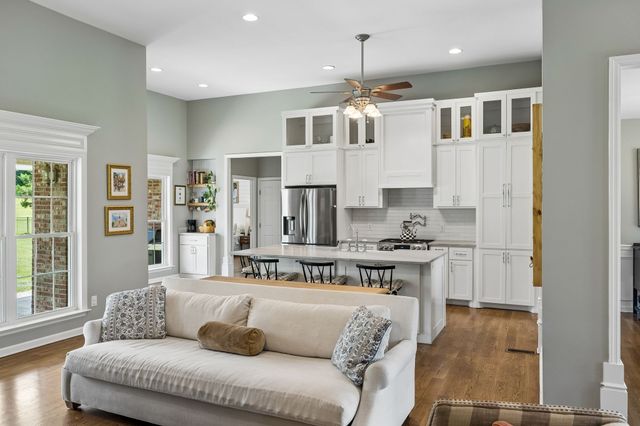 1013 The Long Run, Columbia, TN 38401