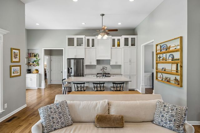 1013 The Long Run, Columbia, TN 38401