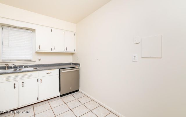 2515 Brownsboro Rd 8, Louisville, KY 40206