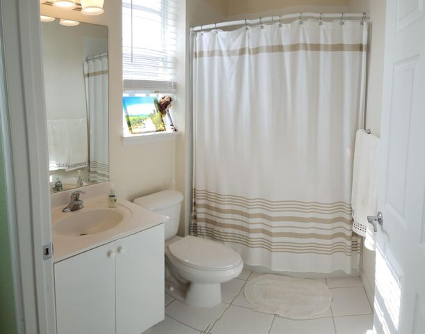132 Greenwich Circle, Jupiter, FL 33458
