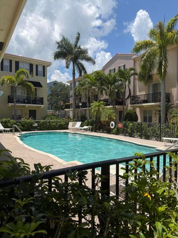 132 Greenwich Circle, Jupiter, FL 33458