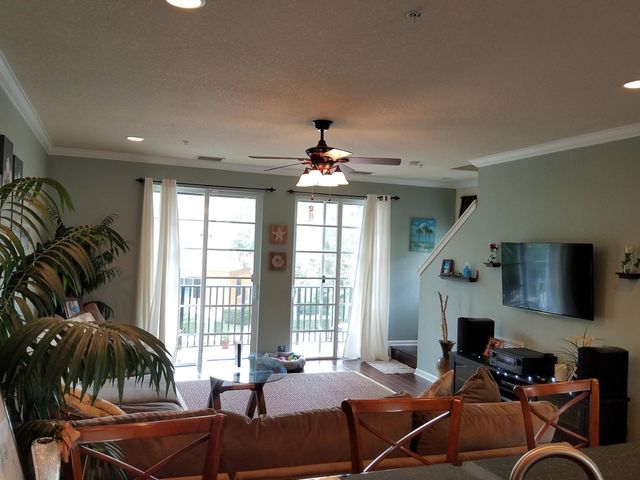 132 Greenwich Circle, Jupiter, FL 33458