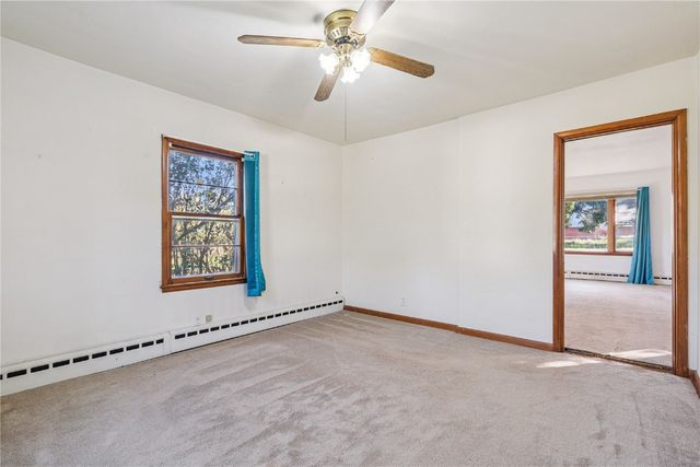 5929 16th Avenue, Garrison, IA 52229