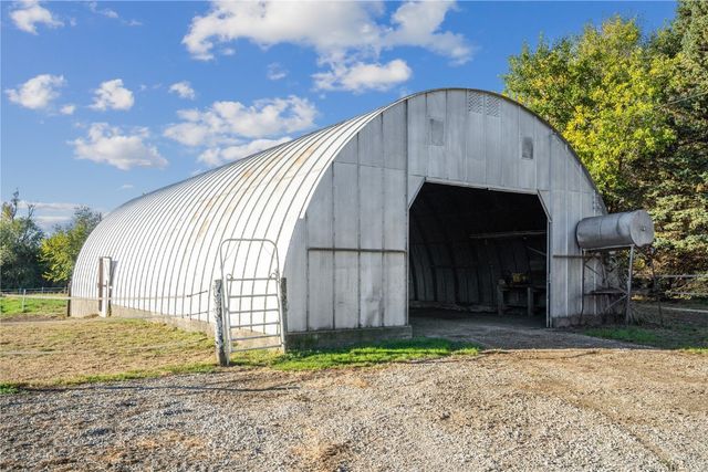 5929 16th Avenue, Garrison, IA 52229