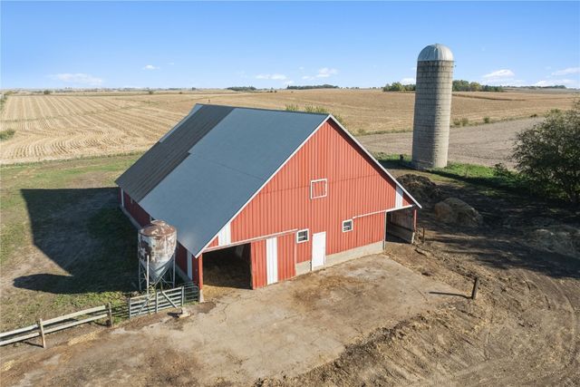 5929 16th Avenue, Garrison, IA 52229