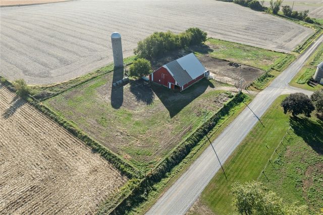 5929 16th Avenue, Garrison, IA 52229