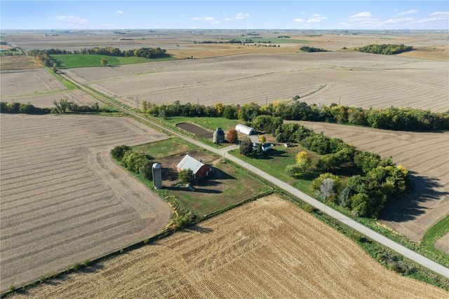 5929 16th Avenue, Garrison, IA 52229