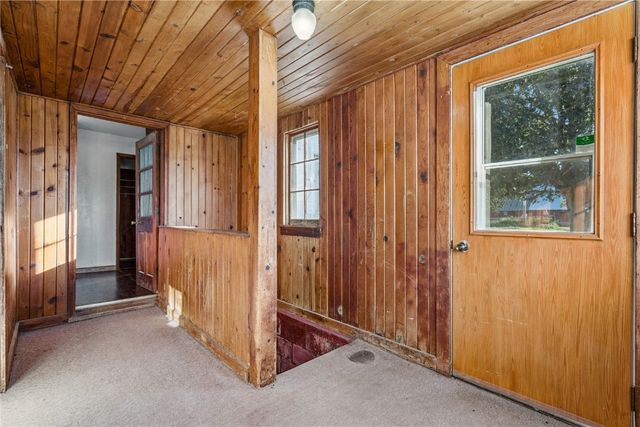 5929 16th Avenue, Garrison, IA 52229