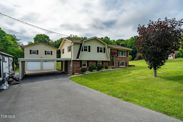 231 Pine Laurel Circle, Bluff City, TN 37618