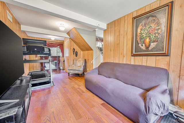 652 Shady Street, Hempstead, NY 11550