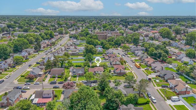 652 Shady Street, Hempstead, NY 11550