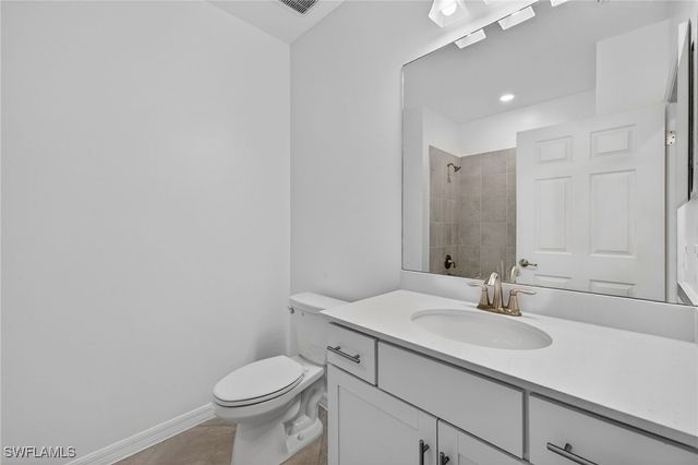 12041 Santaluz DR 102, Fort Myers, FL 33913