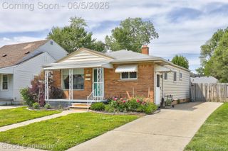 1341 E Breckenridge Street, Ferndale, MI 48220