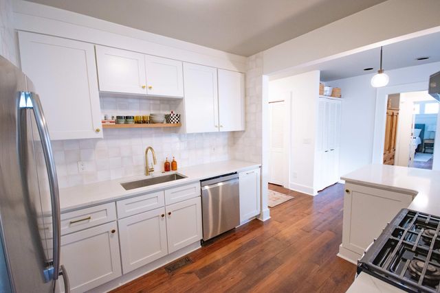 2166 Saint James Drive, Charleston, SC 29412