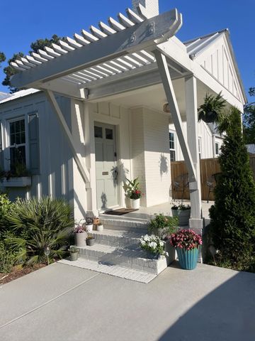 2166 Saint James Drive, Charleston, SC 29412