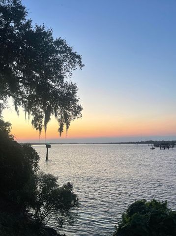 2166 Saint James Drive, Charleston, SC 29412