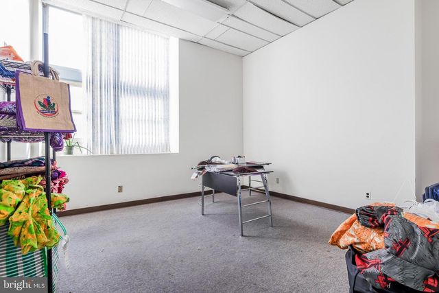 715 N KING ST, Wilmington, DE 19801