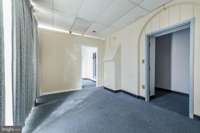 715 N KING ST, Wilmington, DE 19801