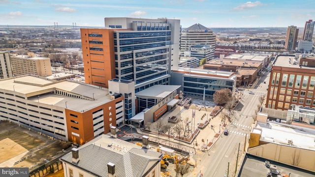 715 N KING ST, Wilmington, DE 19801