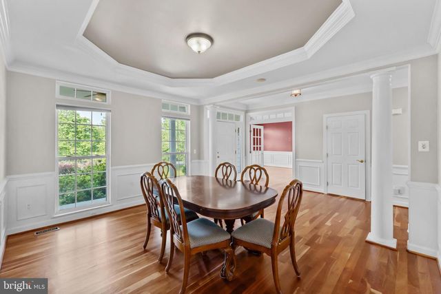 35987 BIRCH HOLLOW LN, Hillsboro, VA 20132