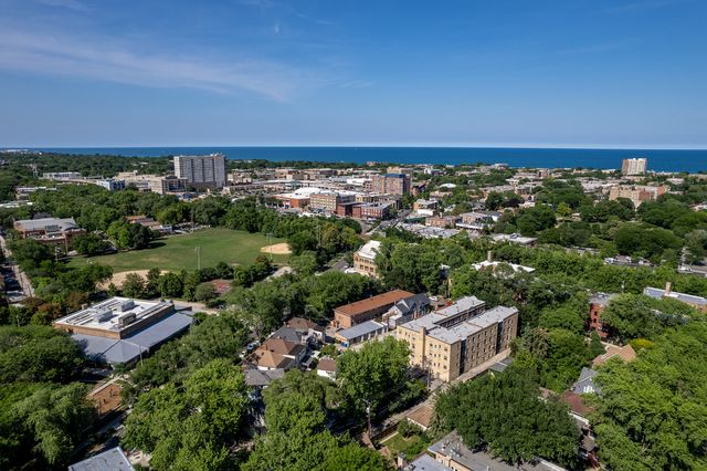 7301 N Wolcott Avenue N 2, Chicago, IL 60626
