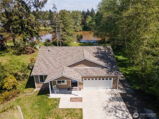 464 Dolphin Avenue NE, Ocean Shores, WA 98569
